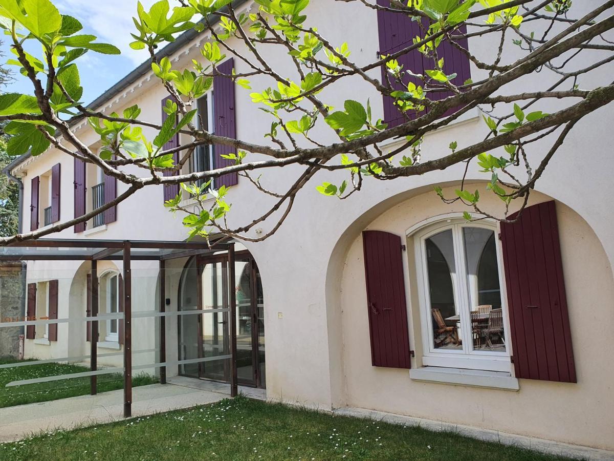 Gite Les Arches Saint-Andeol-le-Chateau Εξωτερικό φωτογραφία